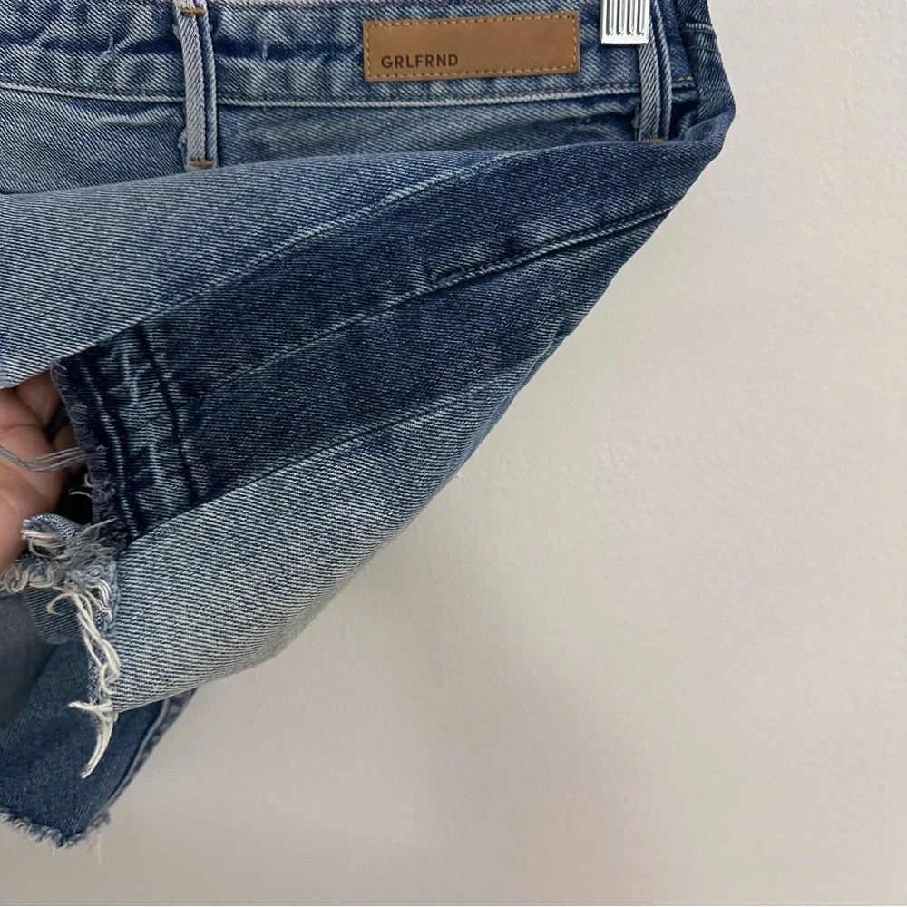 GRLFRND Denim Sophie Distressed Button‎ Fly Jean Shorts Blue Casual Summer 26